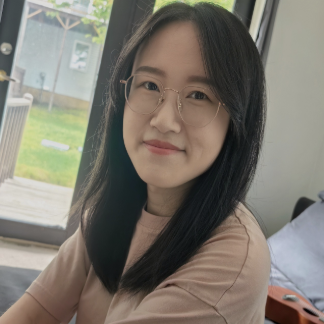 Photo of Yueqiao Li